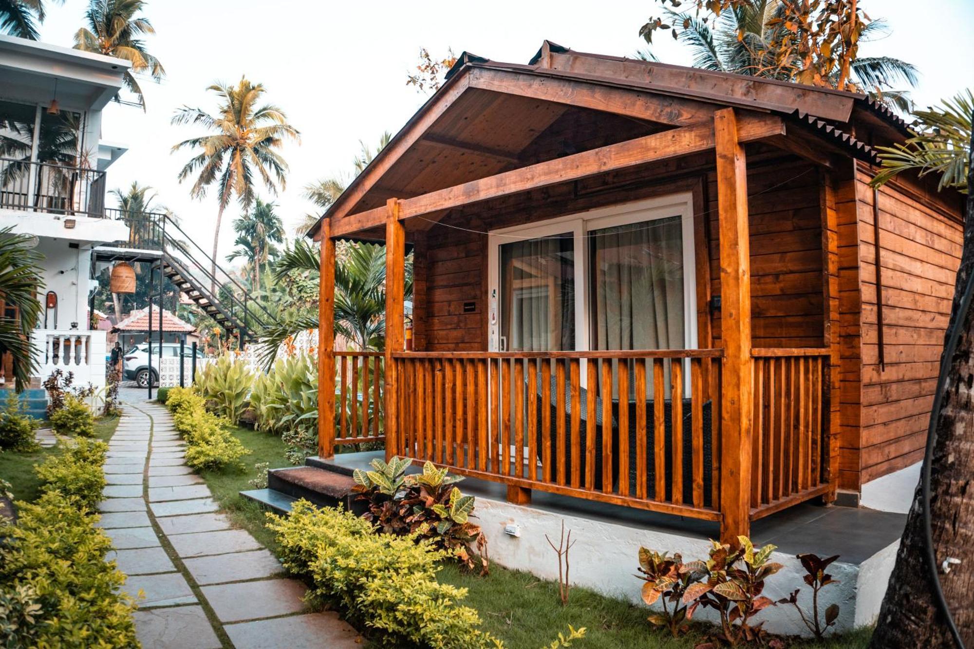 Tranquill Riverside Luxury Cottages With Bathtub, Candolim Eksteriør billede