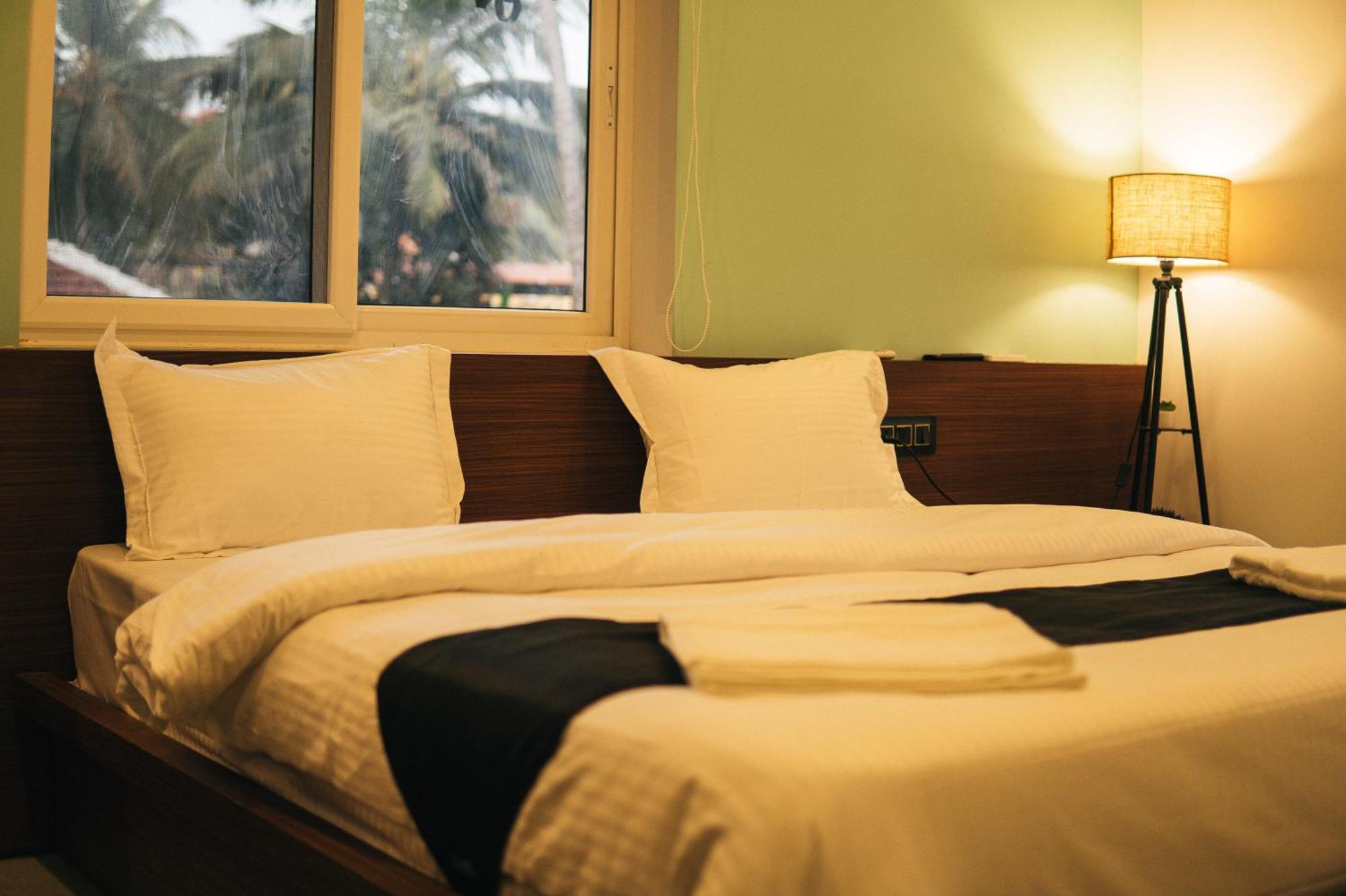 Tranquill Riverside Luxury Cottages With Bathtub, Candolim Eksteriør billede