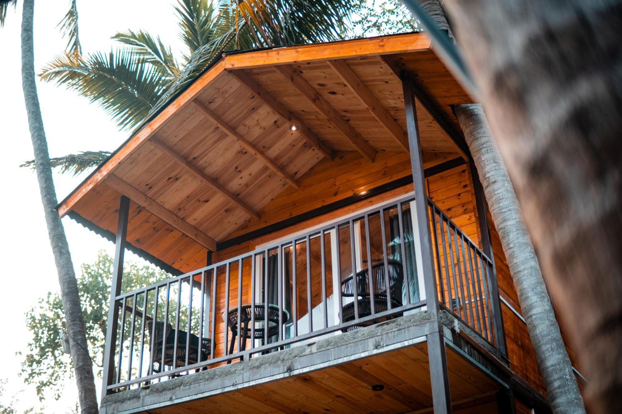 Tranquill Riverside Luxury Cottages With Bathtub, Candolim Eksteriør billede